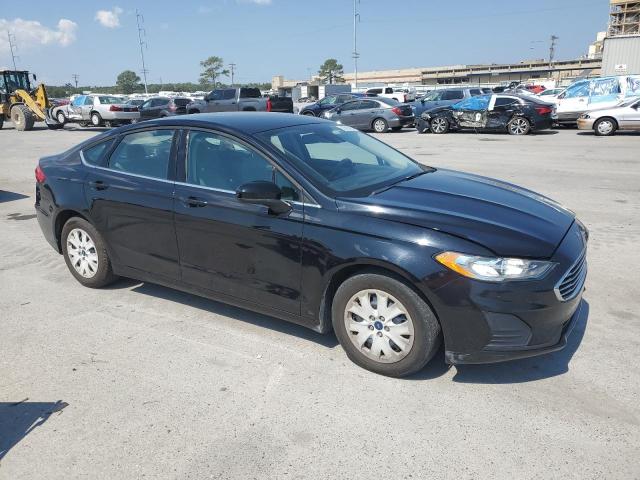 2019 FORD FUSION S 3FA6P0G7XKR127582