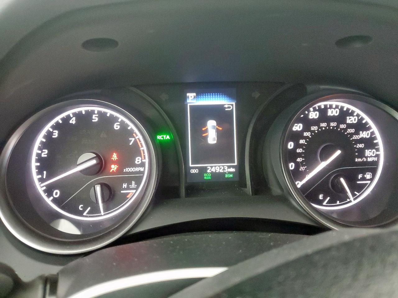 TOYOTA CAMRY SE NIGHT SHADE