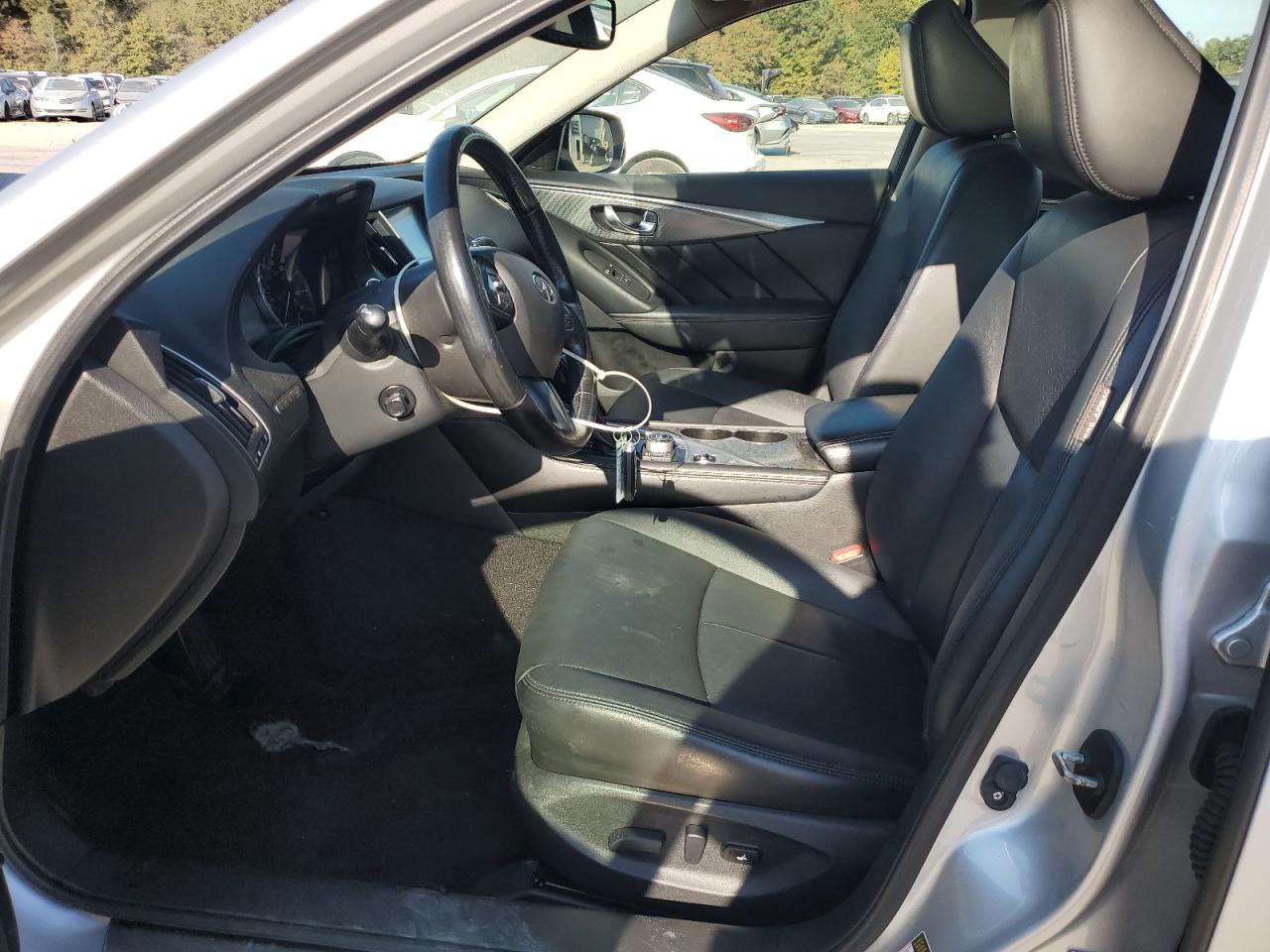 INFINITI Q50 PREMIUM