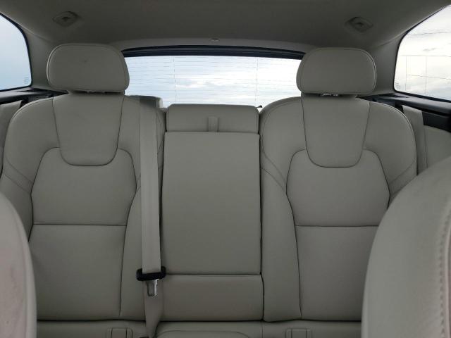 2022 VOLVO XC60 B5 MO YV4L12DK3N1972255