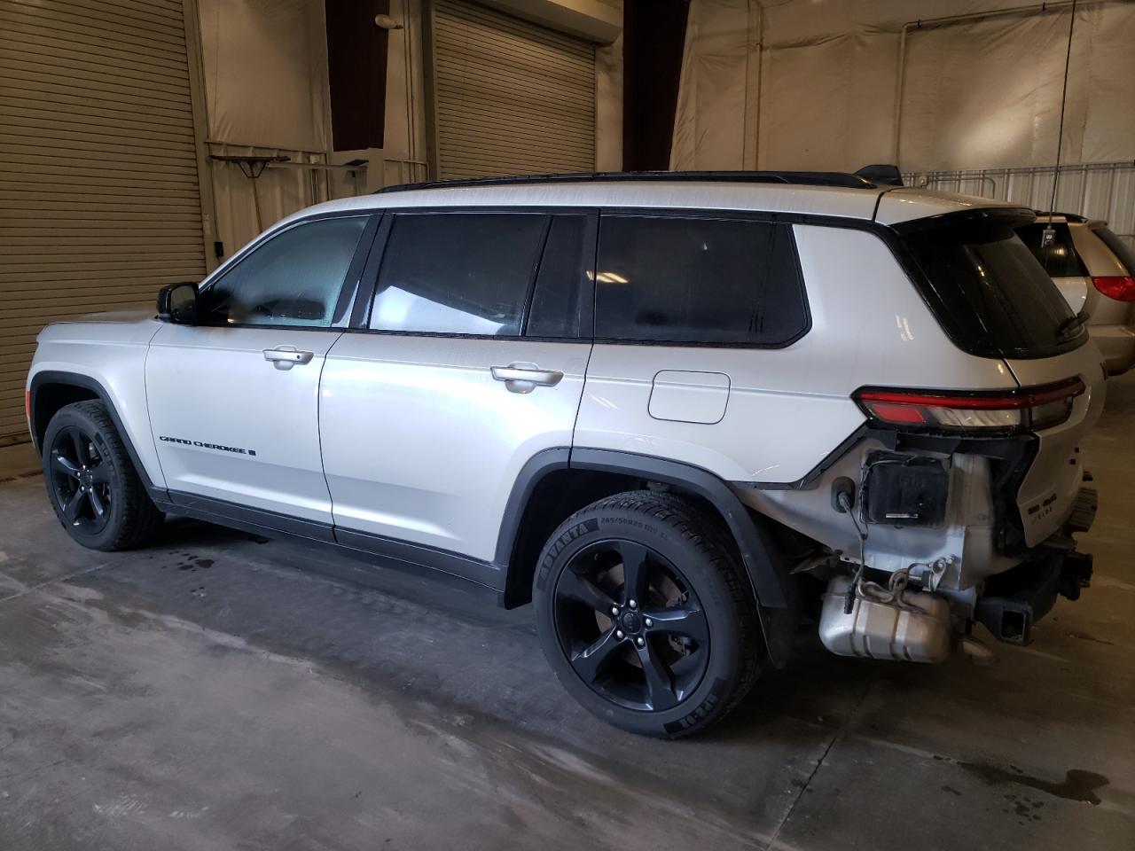 JEEP GRAND CHEROKEE L LAREDO