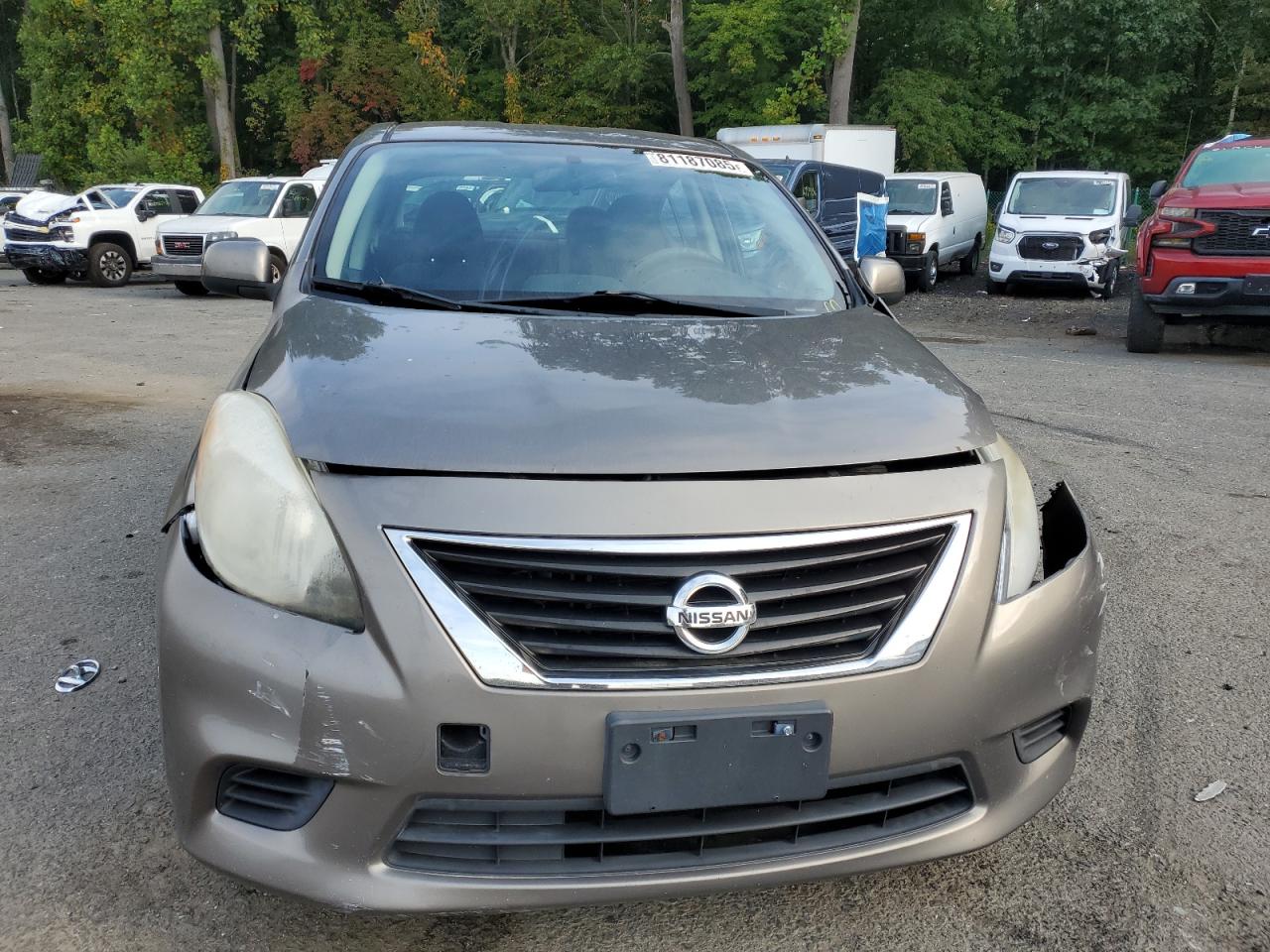 NISSAN VERSA S