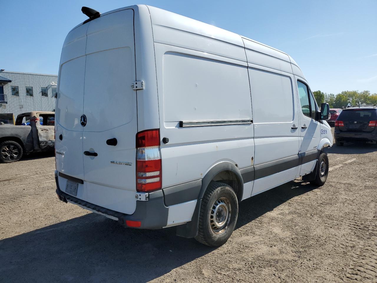 MERCEDES-BENZ SPRINTER 2500