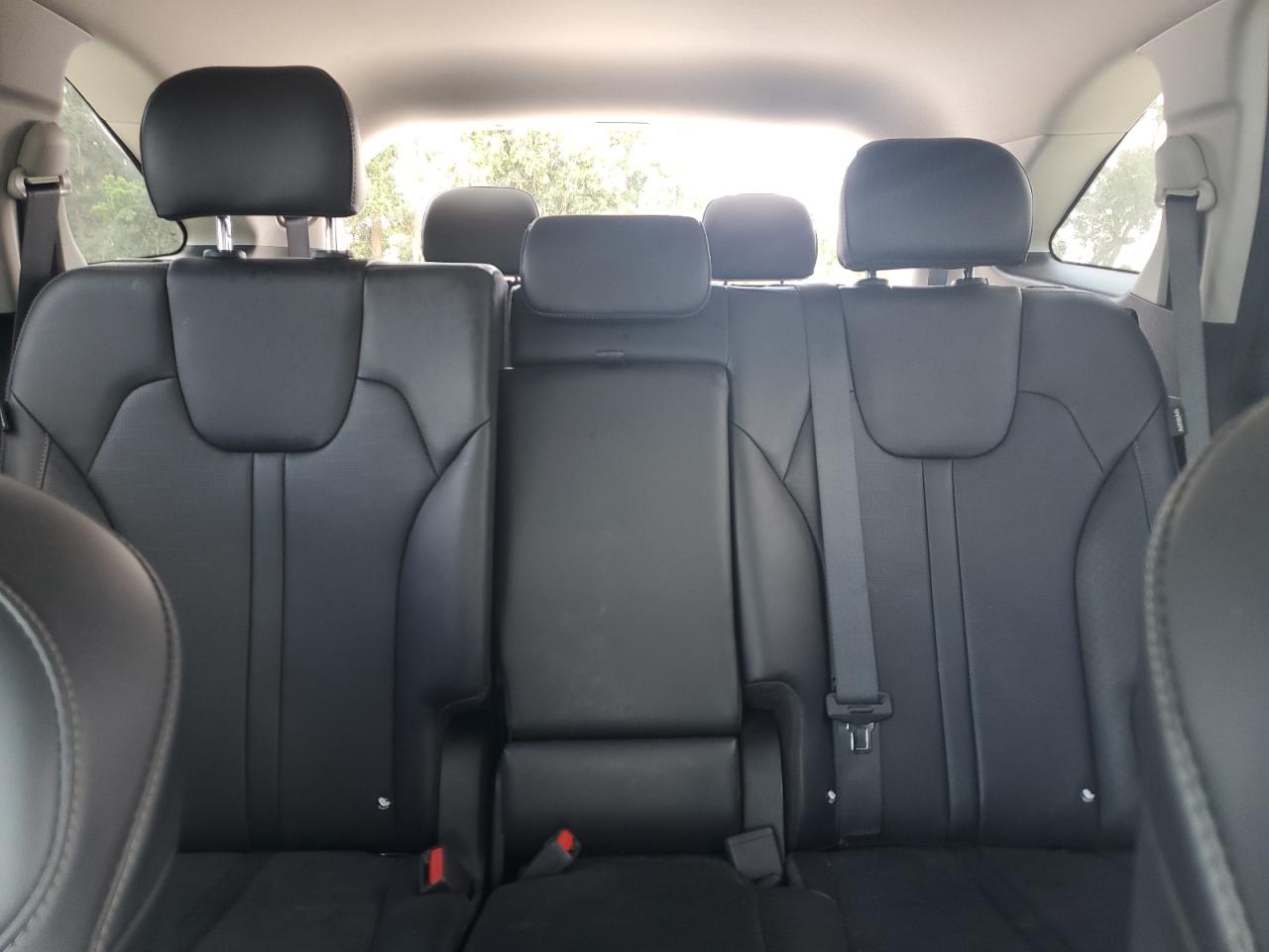 Lot #3302855917 2025 KIA SORENTO S