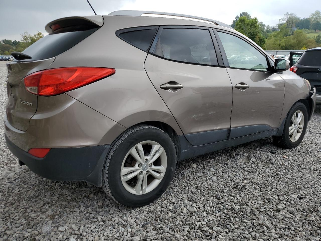 Lot #3317945954 2012 HYUNDAI TUCSON GLS