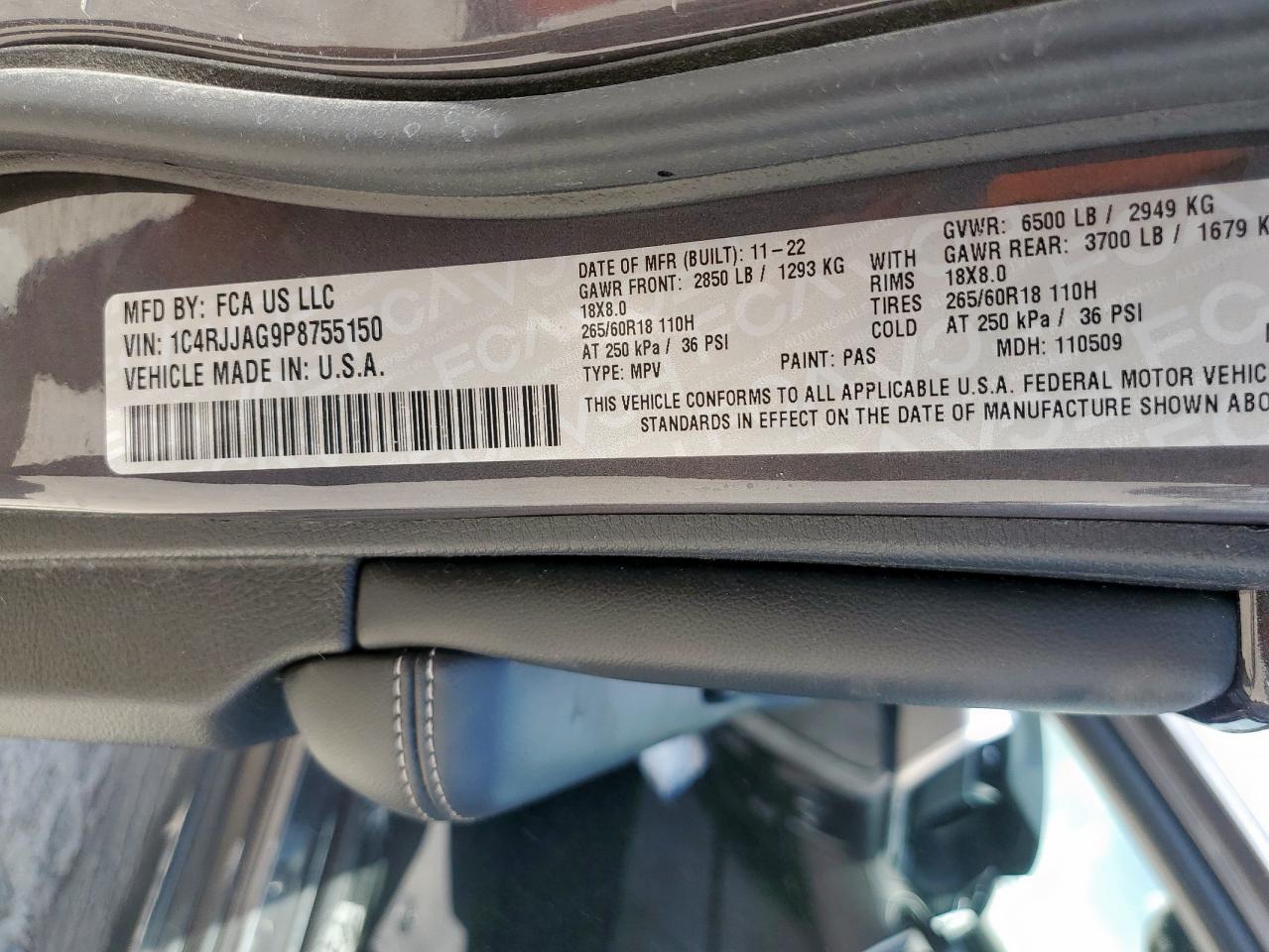 JEEP GRAND CHEROKEE L LAREDO