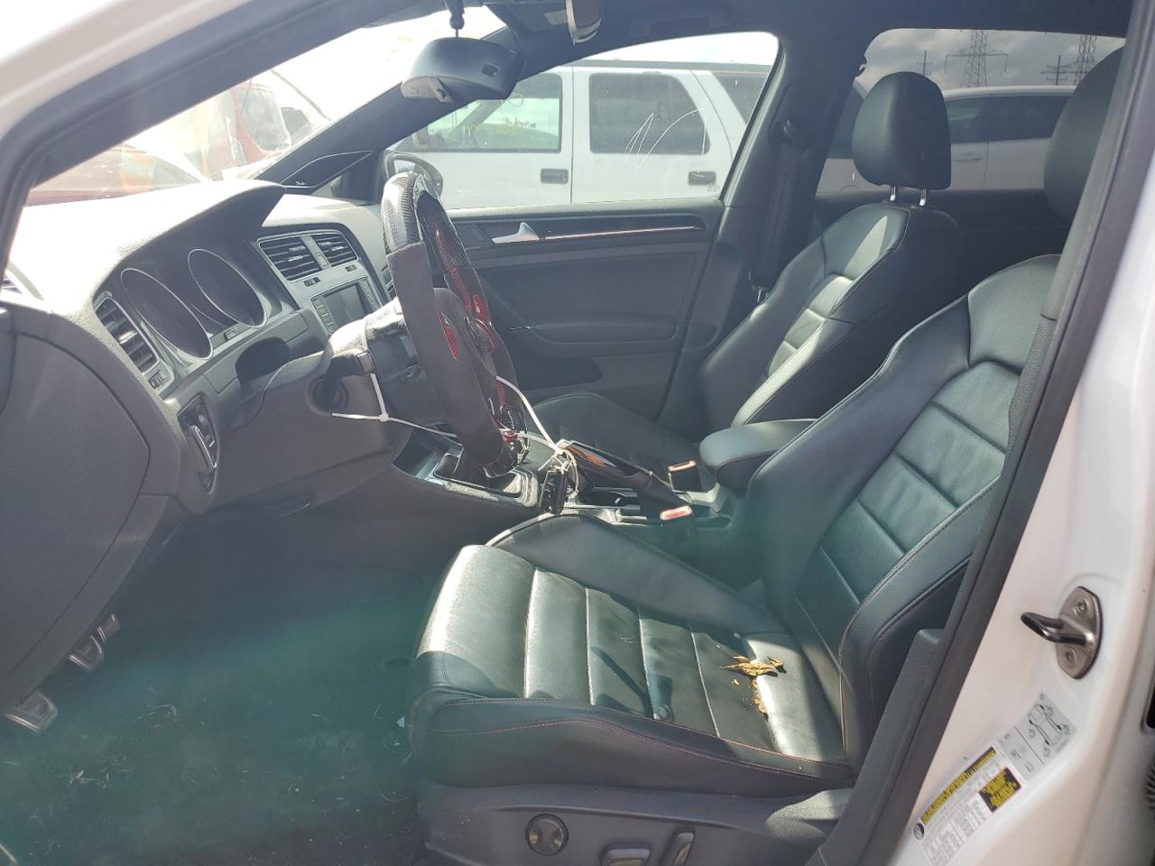 VOLKSWAGEN GOLF GTI S/SE