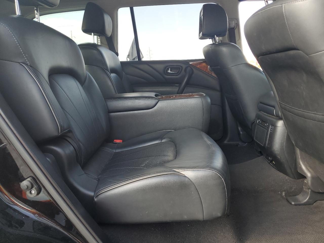INFINITI QX80 BASE