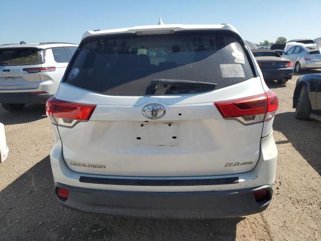2018 TOYOTA HIGHLANDER 5TDJZRFH0JS878117