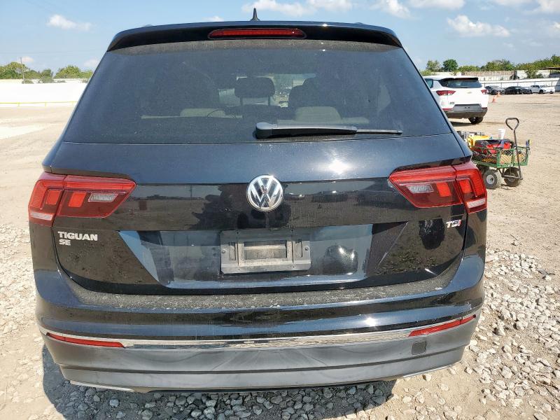 2018 VOLKSWAGEN TIGUAN SE - 3VV3B7AX7JM019074