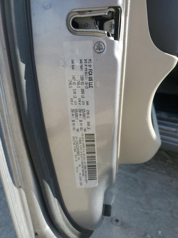 CHRYSLER TOWN & COUNTRY TOURING