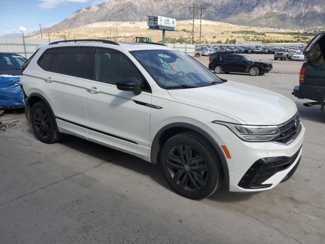 2022 VOLKSWAGEN TIGUAN SE 3VV8B7AX7NM025887