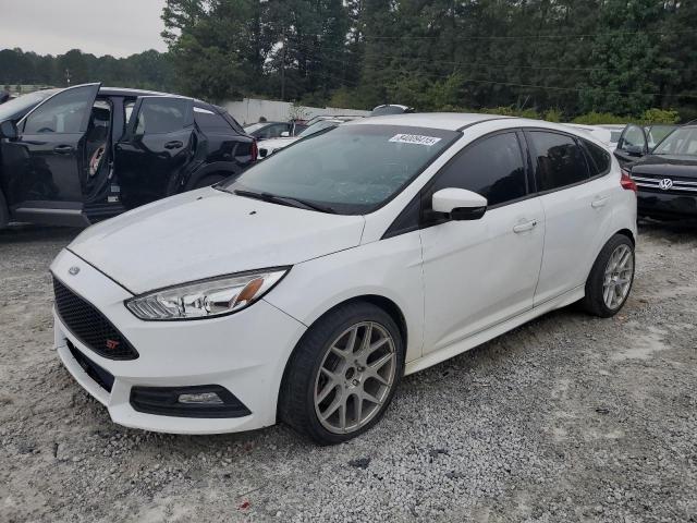 Global Auto Auctions: 2017 FORD FOCUS ST