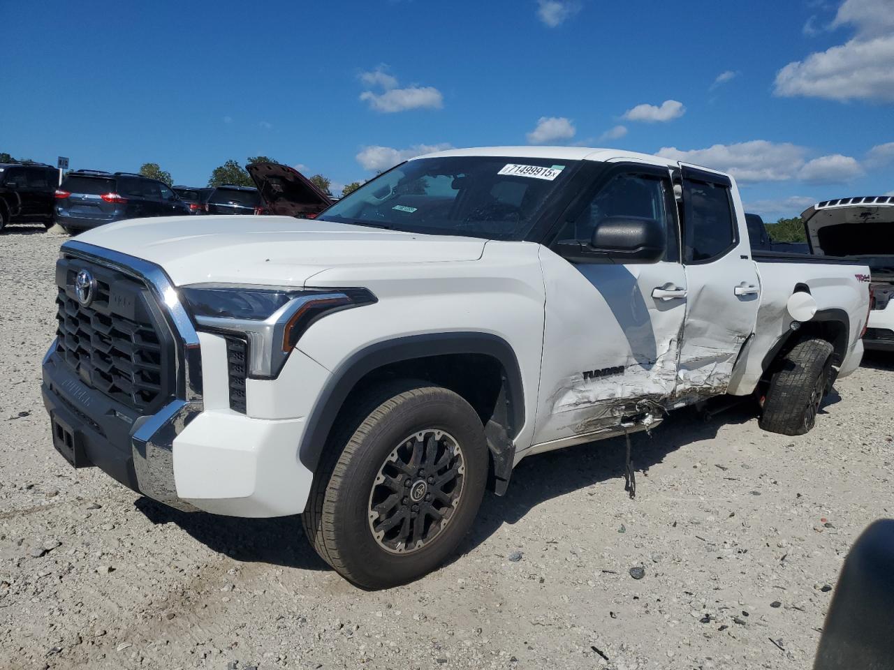 TOYOTA TUNDRA DOUBLE CAB SR