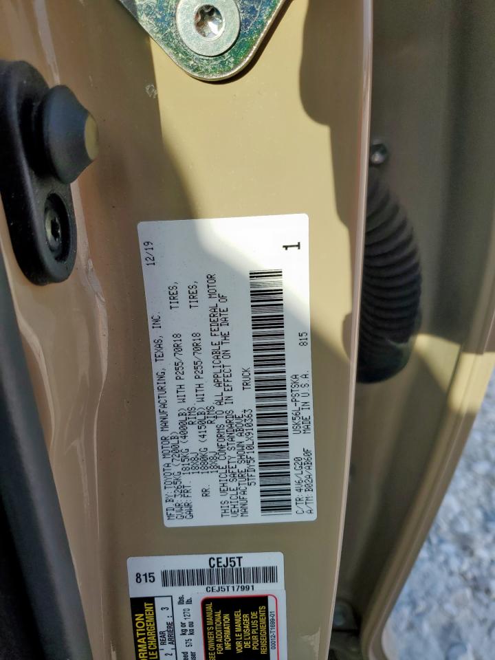 TOYOTA TUNDRA CREWMAX SR5