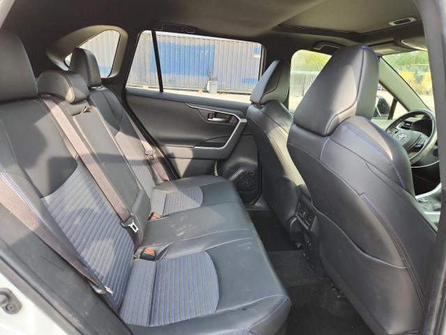 2019 TOYOTA RAV4 XSE - JTMEWRFV4KD504817