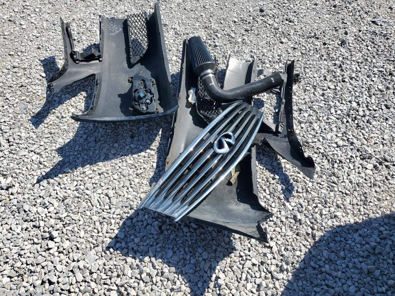 INFINITI Q60 JOURNEY