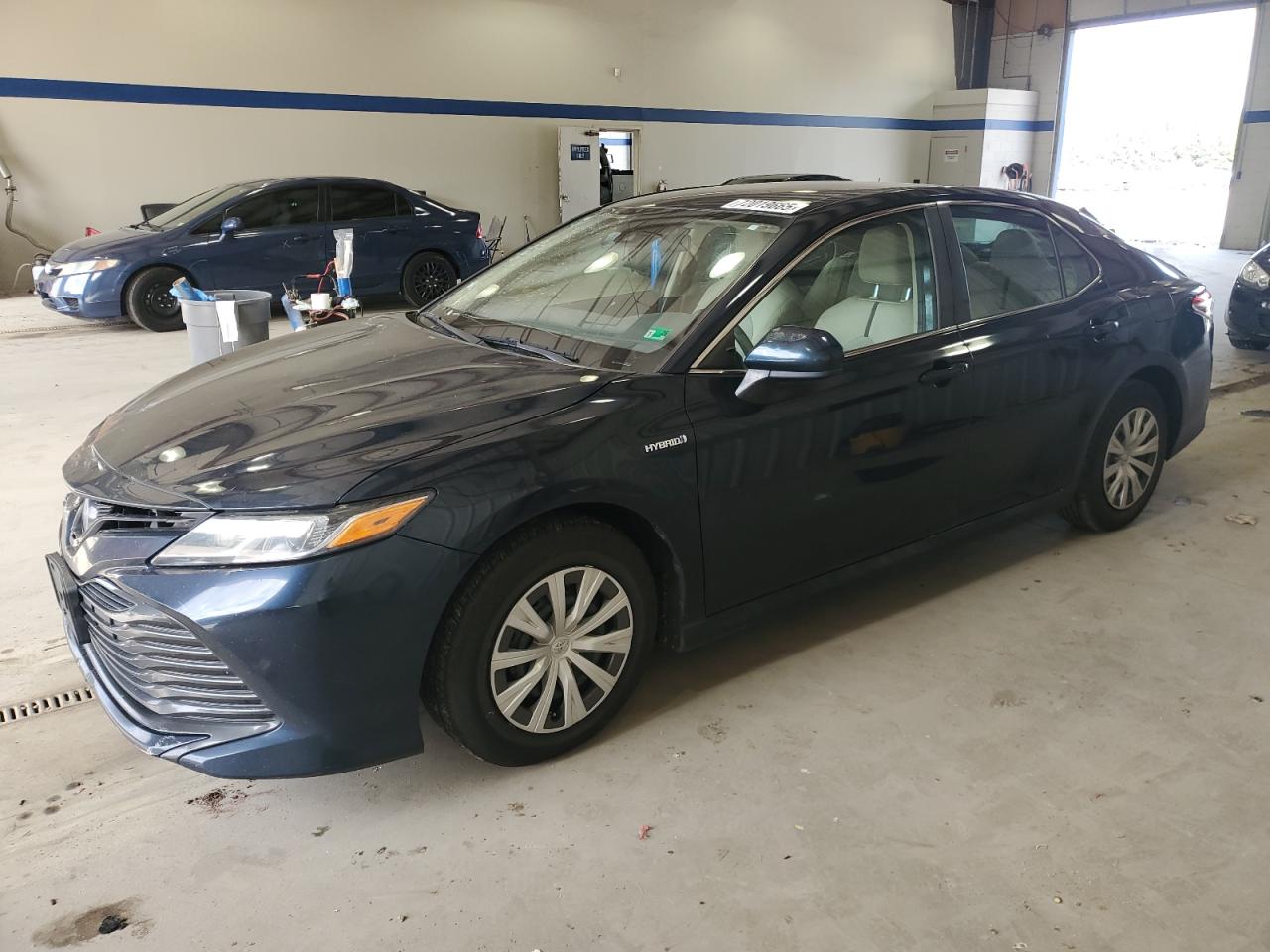 TOYOTA CAMRY LE