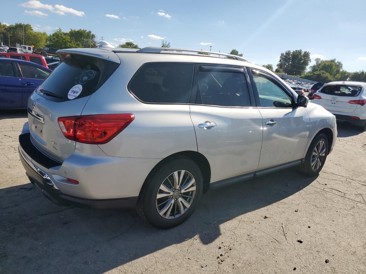 NISSAN PATHFINDER SL