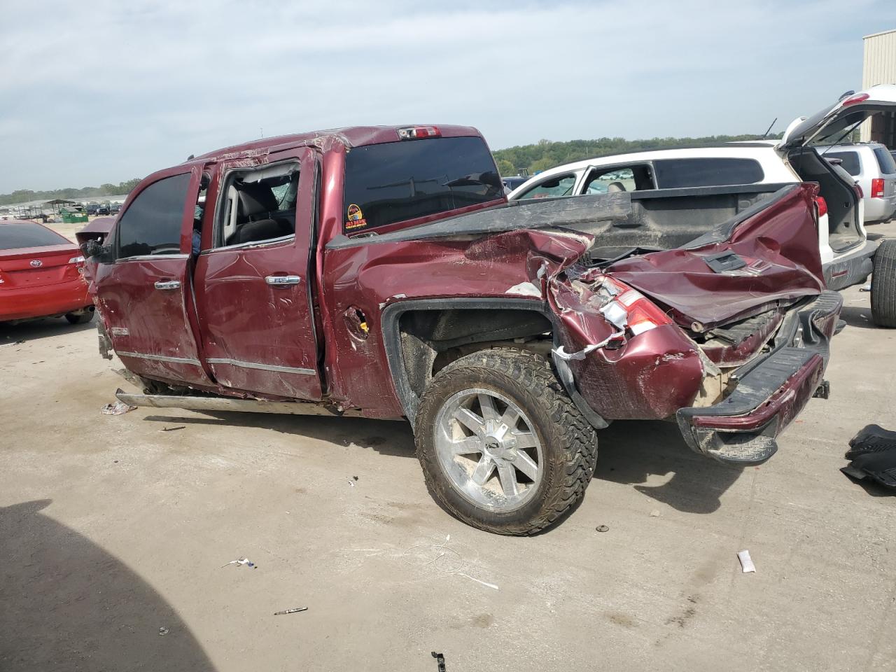 GMC SIERRA 1500 K1500 SLT