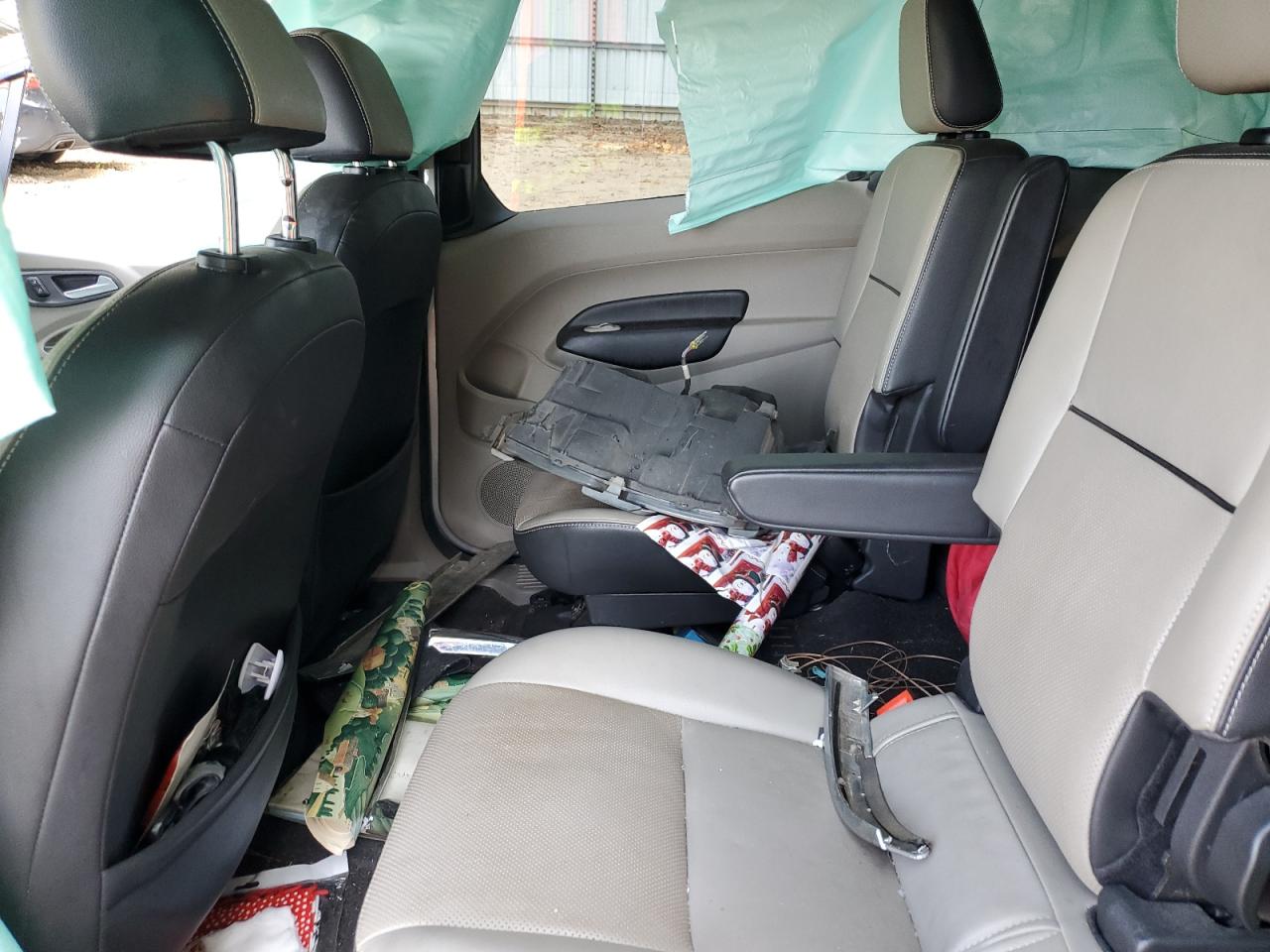 FORD TRANSIT CONNECT TITANIUM