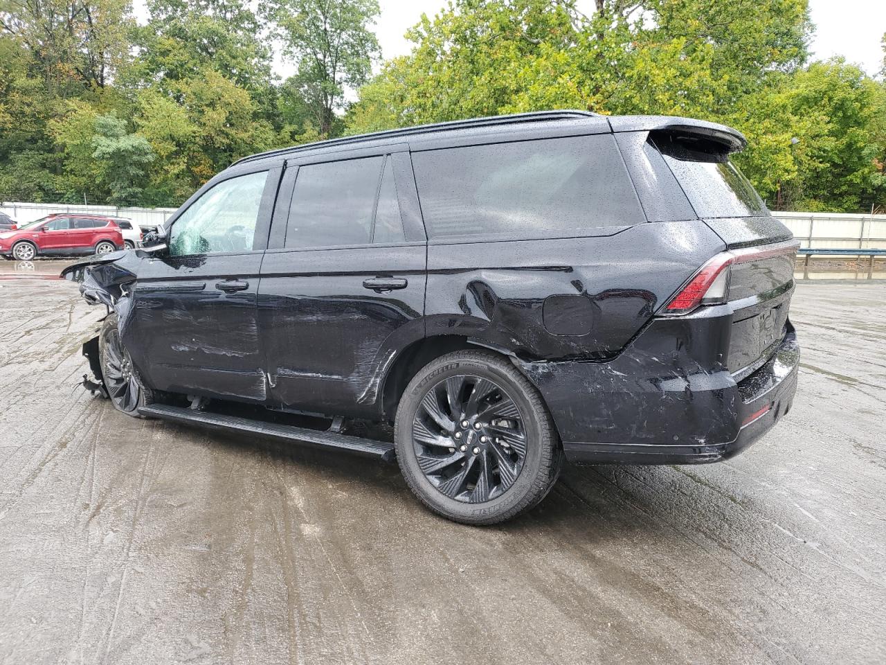 LINCOLN NAVIGATOR RESERVE