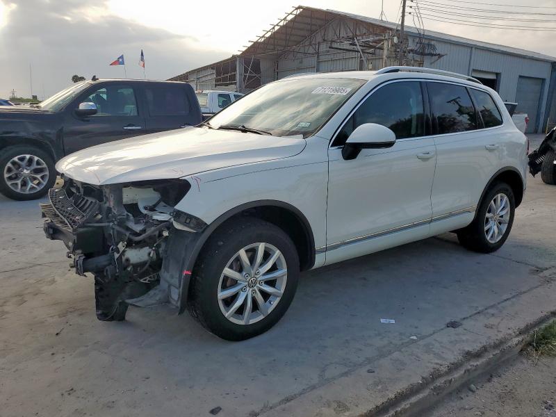 2015 VOLKSWAGEN TOUAREG V6 WVGEF9BP0FD005389
