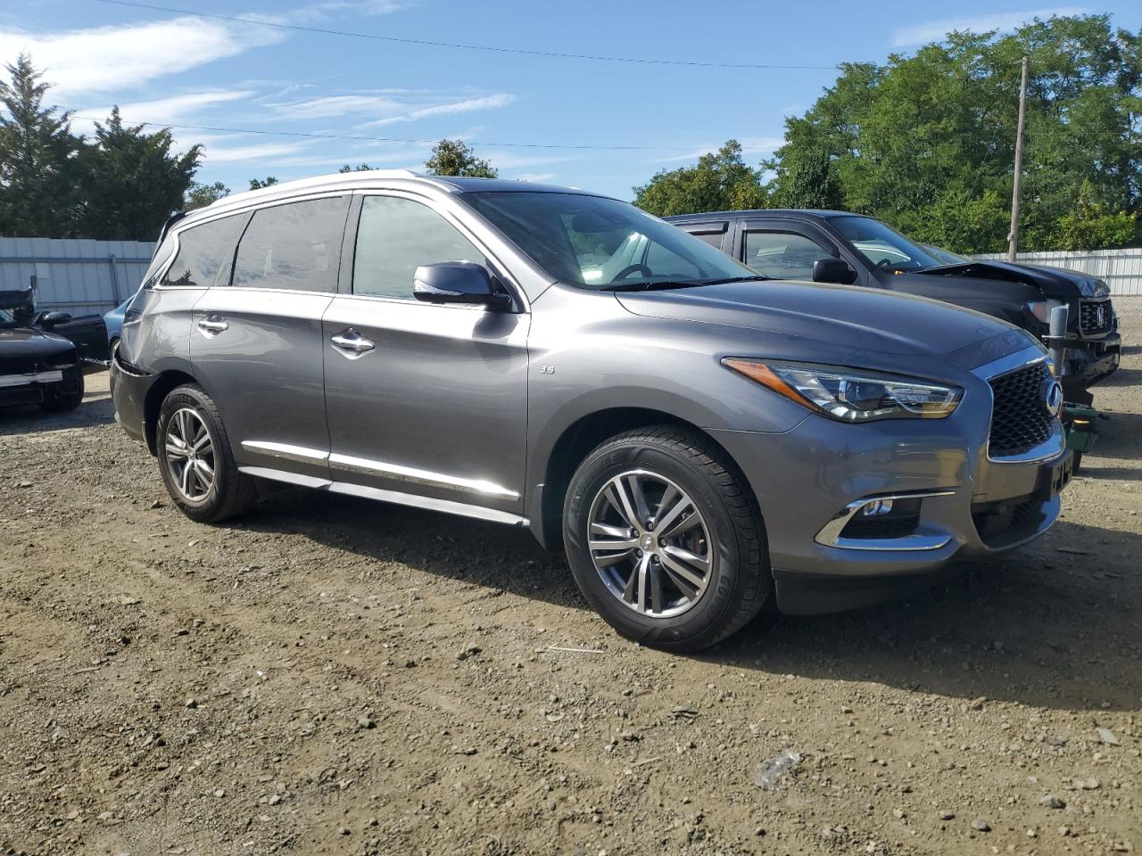 INFINITI QX60 LUXE