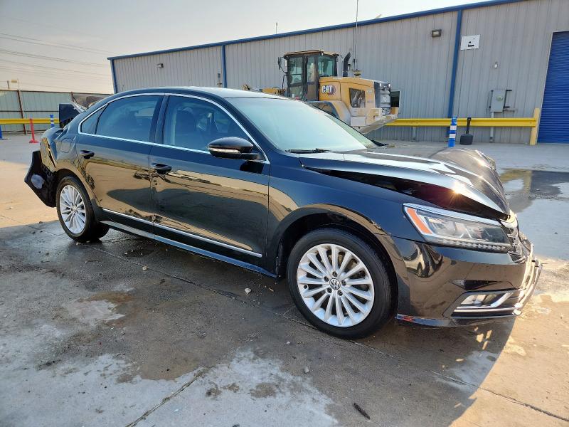 2016 VOLKSWAGEN PASSAT SE 1VWBS7A30GC041576