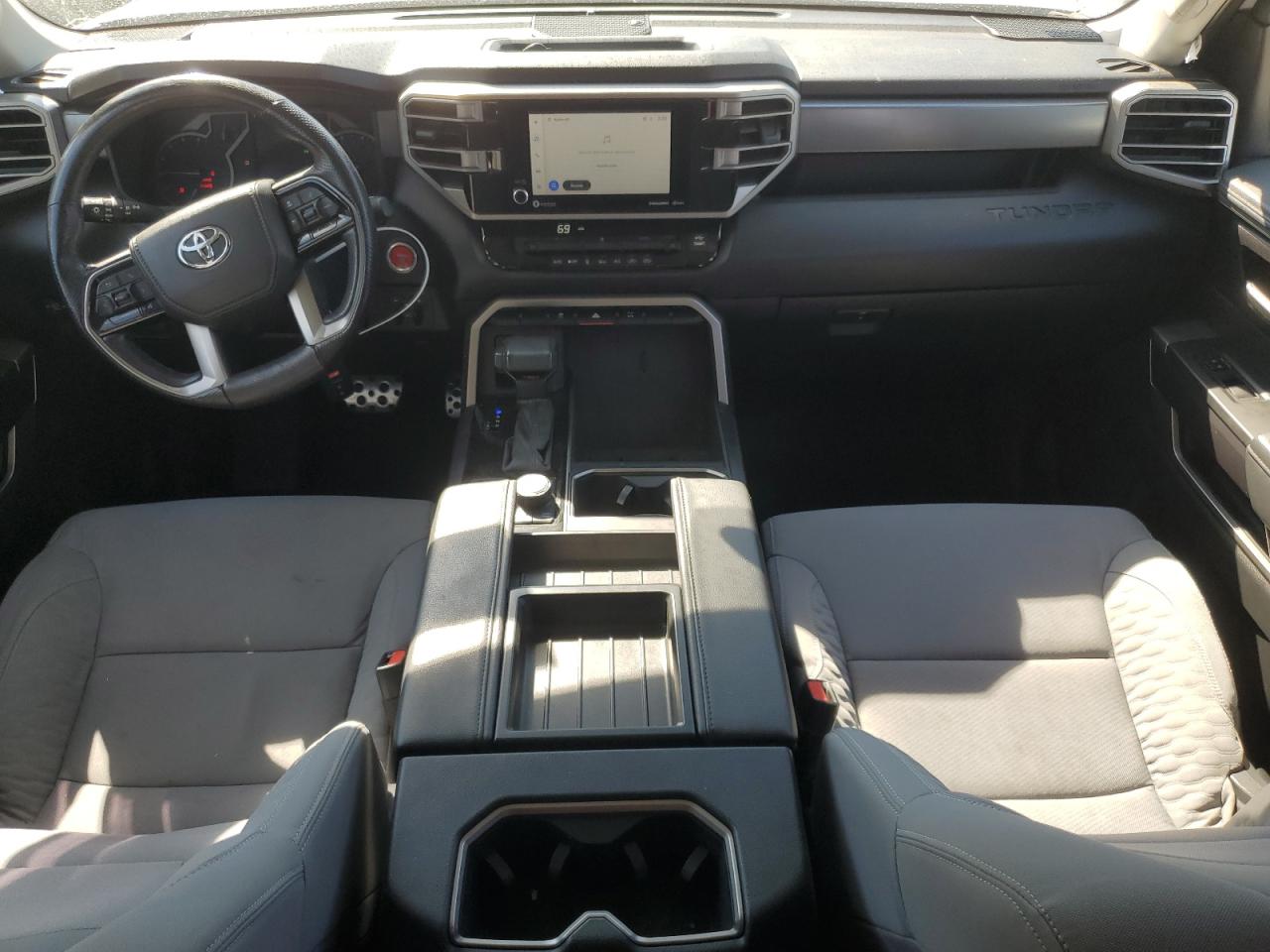 TOYOTA TUNDRA DOUBLE CAB SR