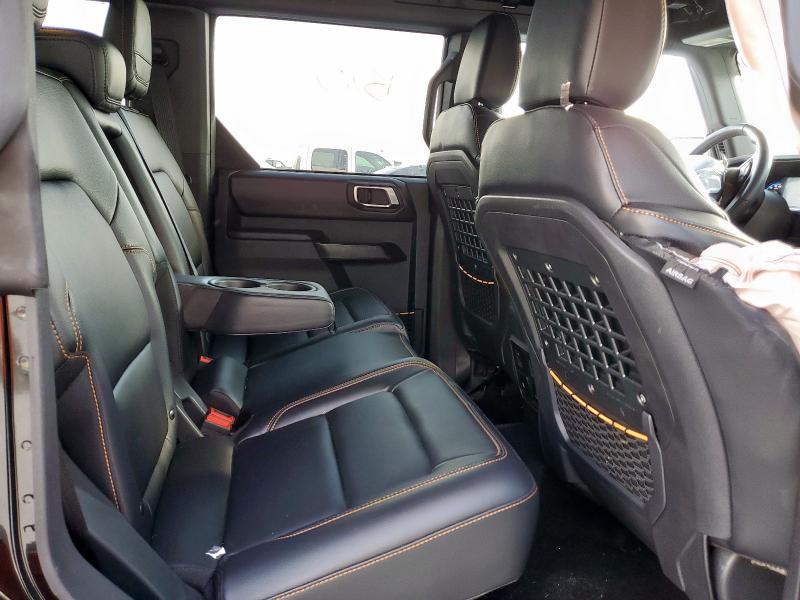 2024 FORD BRONCO BADLANDS 1FMEE9BP2RLA30968