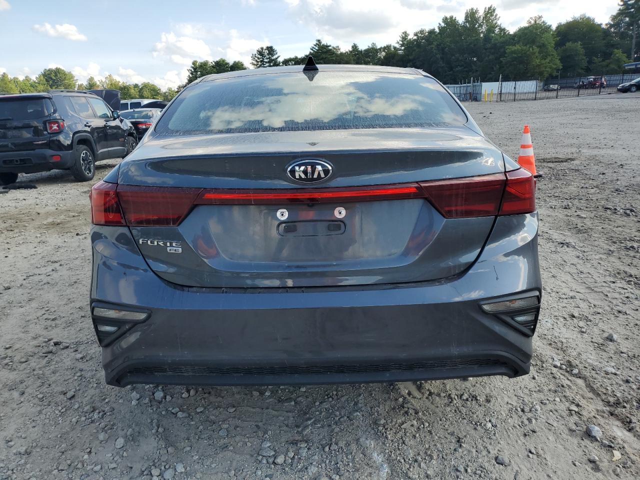 KIA FORTE FE