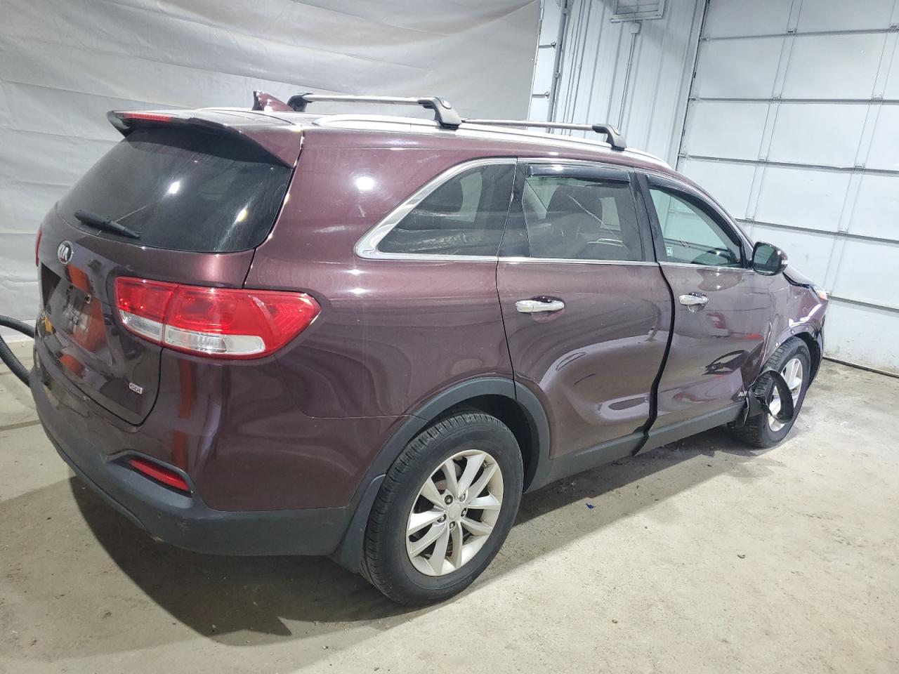 KIA SORENTO LX