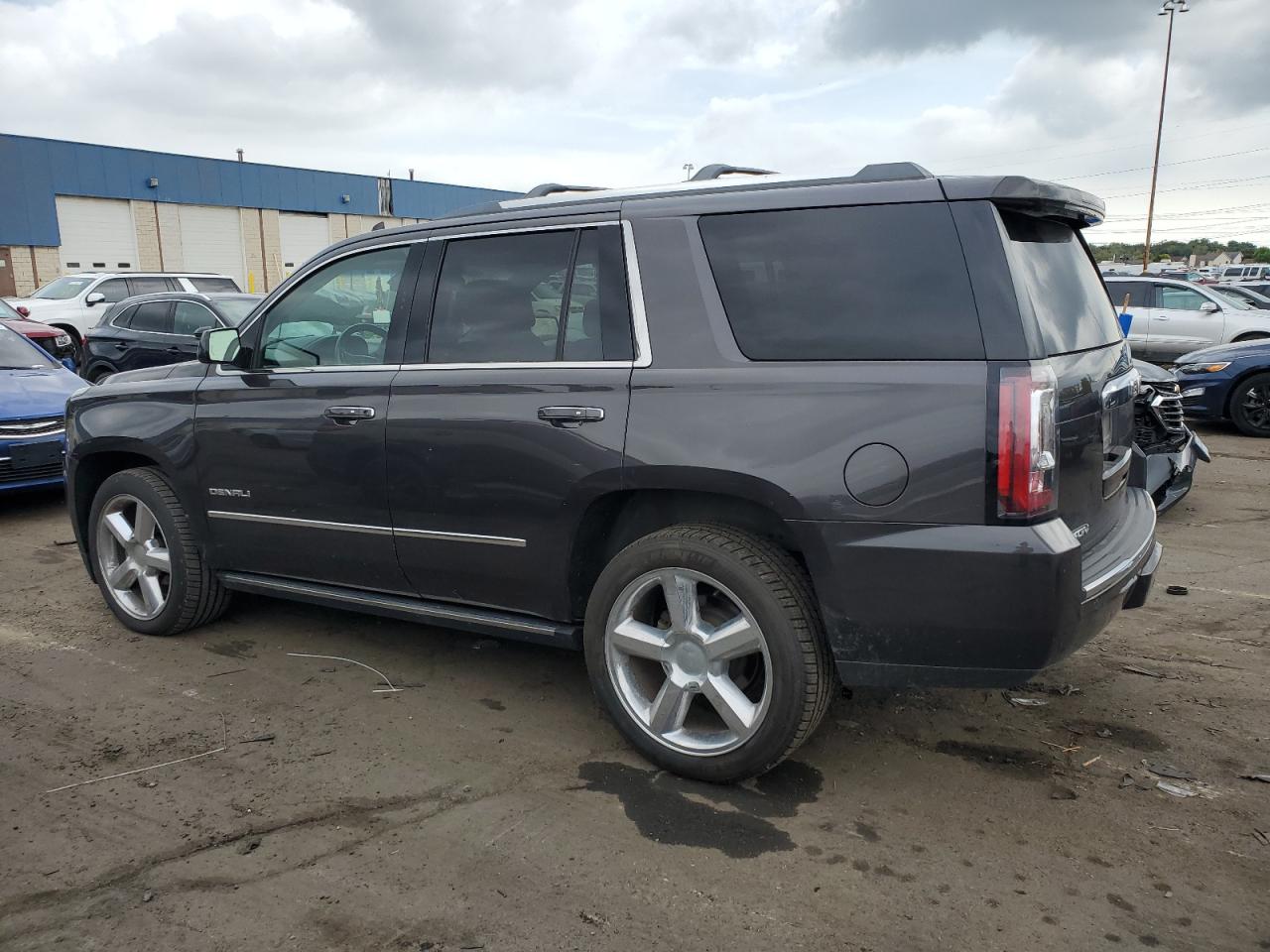 GMC YUKON DENALI