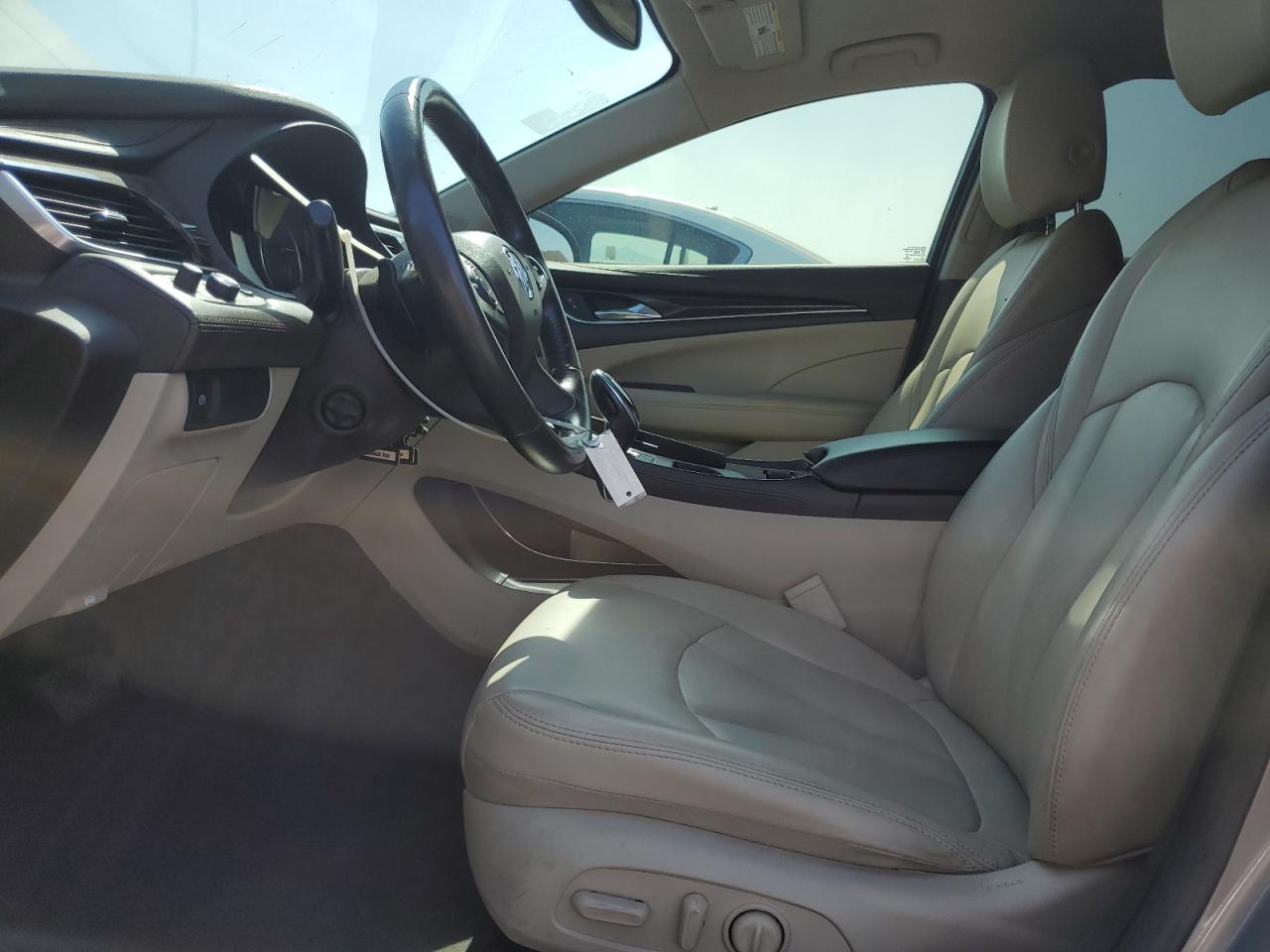 BUICK LACROSSE PREFERRED