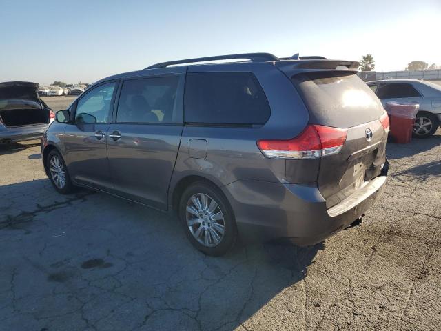 TOYOTA SIENNA XLE 2011 gray  gas 5TDDK3DC5BS004255 photo #3