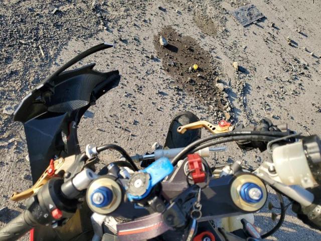 2004 SUZUKI GSX-R600 K JS1GN7CA842102809