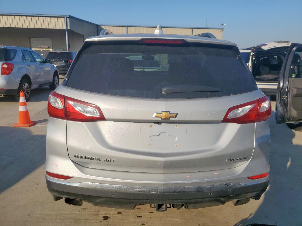 CHEVROLET EQUINOX PREMIER