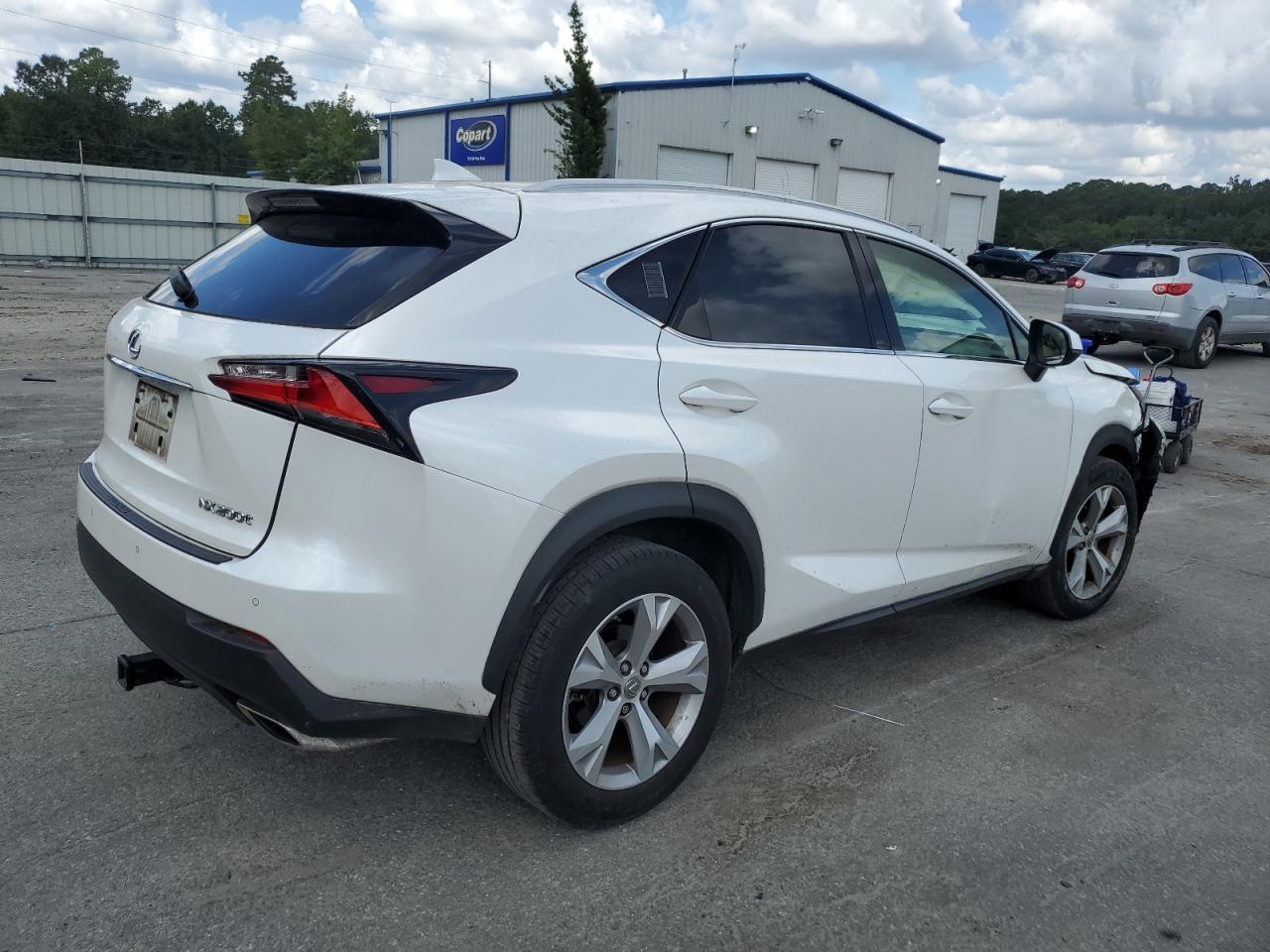 LEXUS NX 200T BASE
