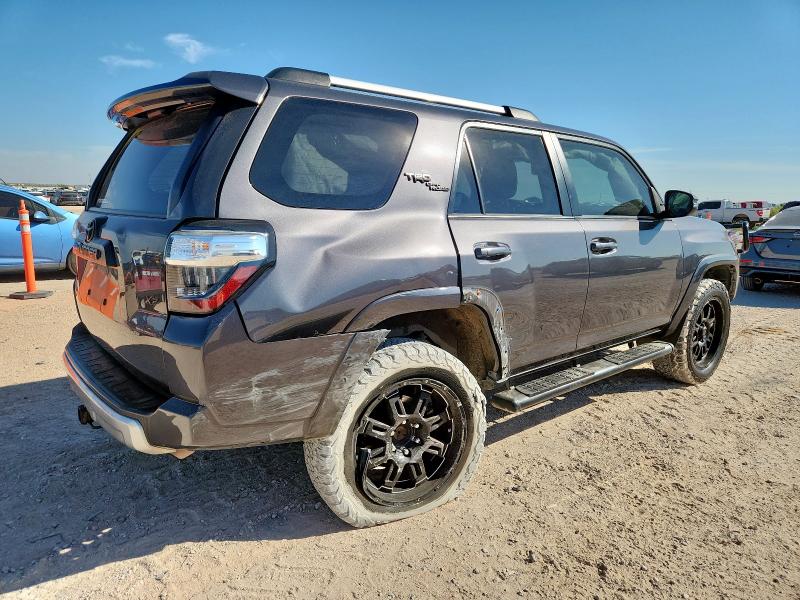 2018 TOYOTA 4RUNNER SR - JTEBU5JR4J5533556