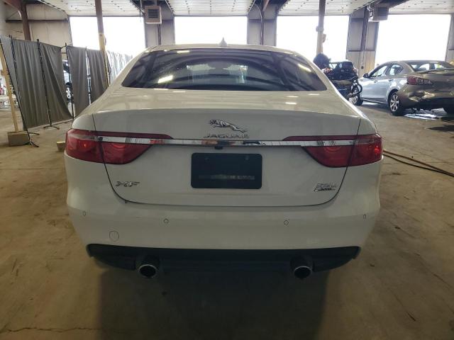 2017 JAGUAR XF PREMIUM SAJBJ4BV5HCY26408