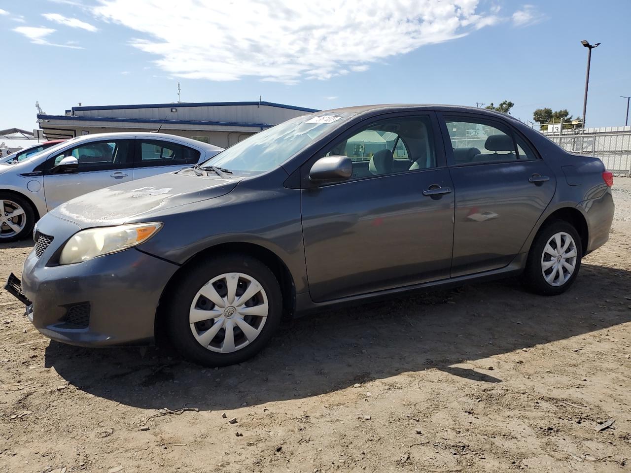TOYOTA COROLLA BASE