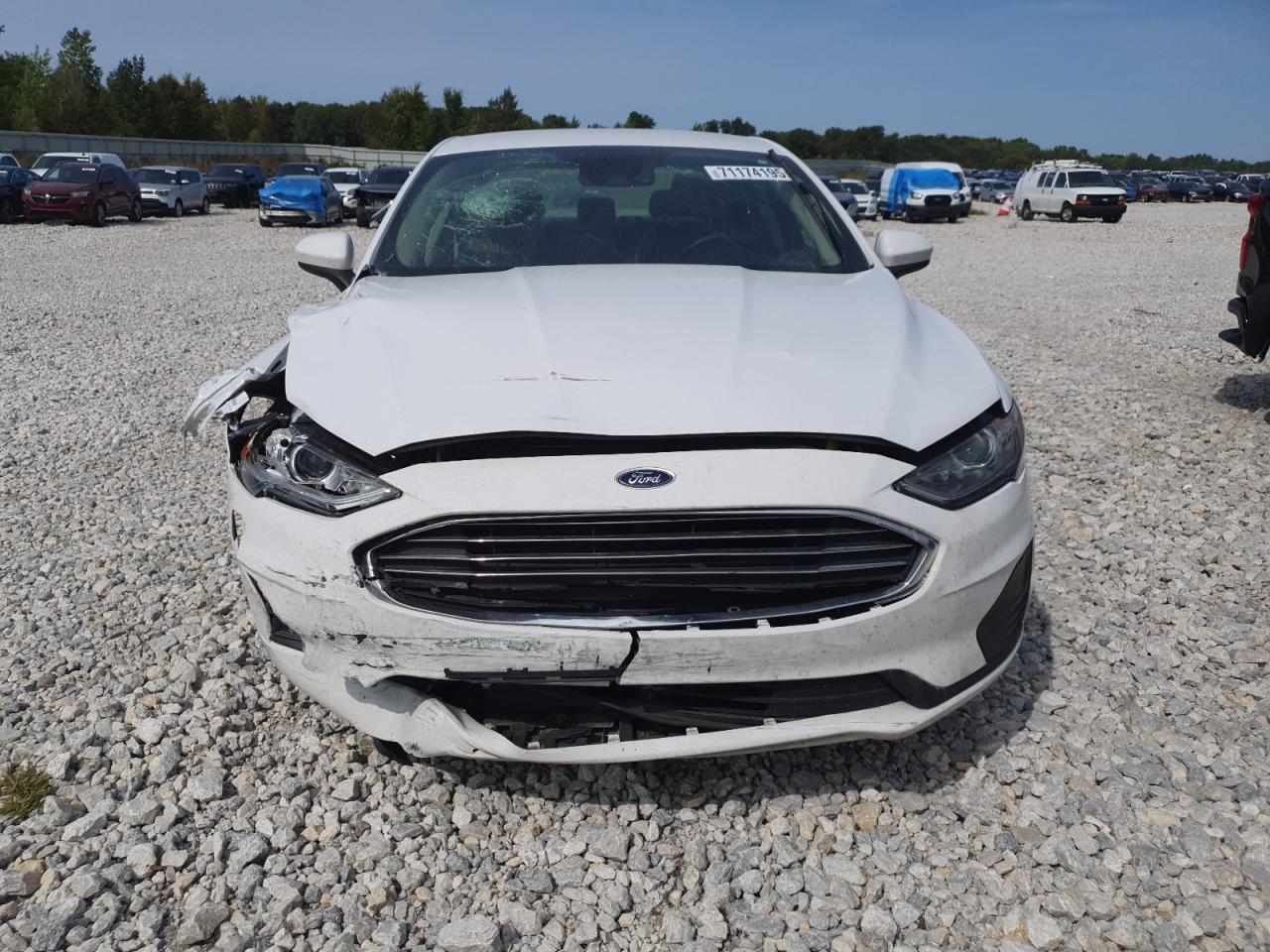 FORD FUSION SE