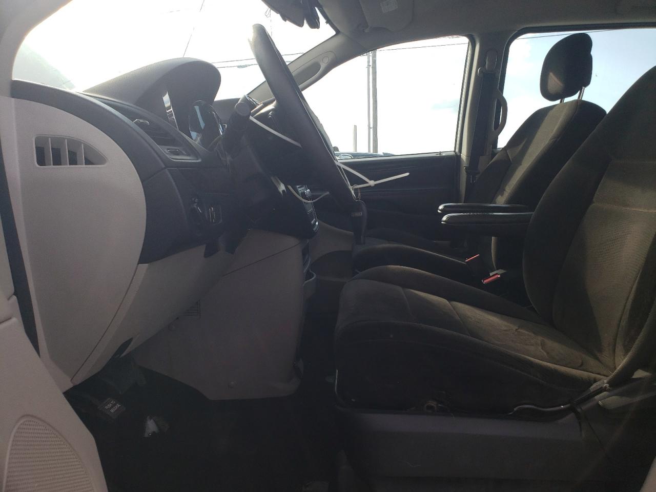 DODGE GRAND CARAVAN SE