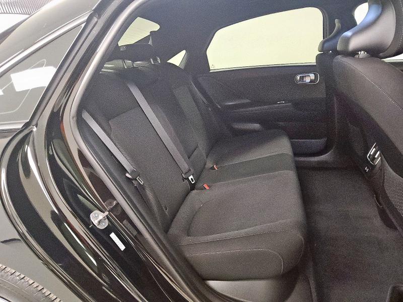 2024 HYUNDAI IONIQ 6 SE - KMHM24AC3RA073538