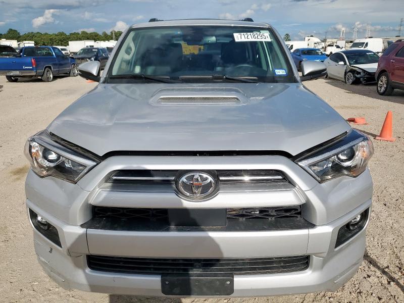 2024 TOYOTA 4RUNNER SR JTESU5JR8R6246727