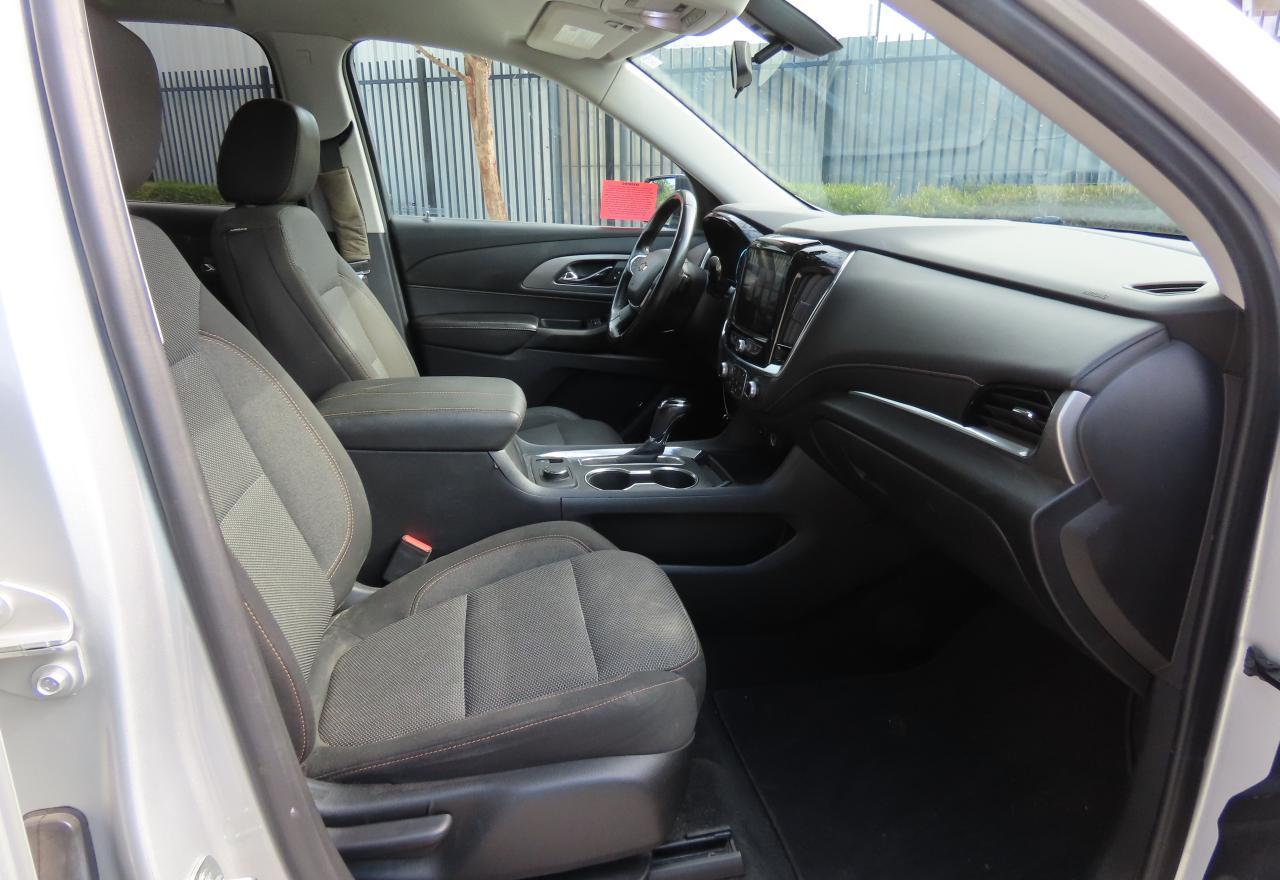 CHEVROLET TRAVERSE LT