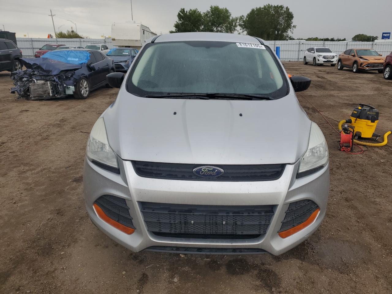 FORD ESCAPE S