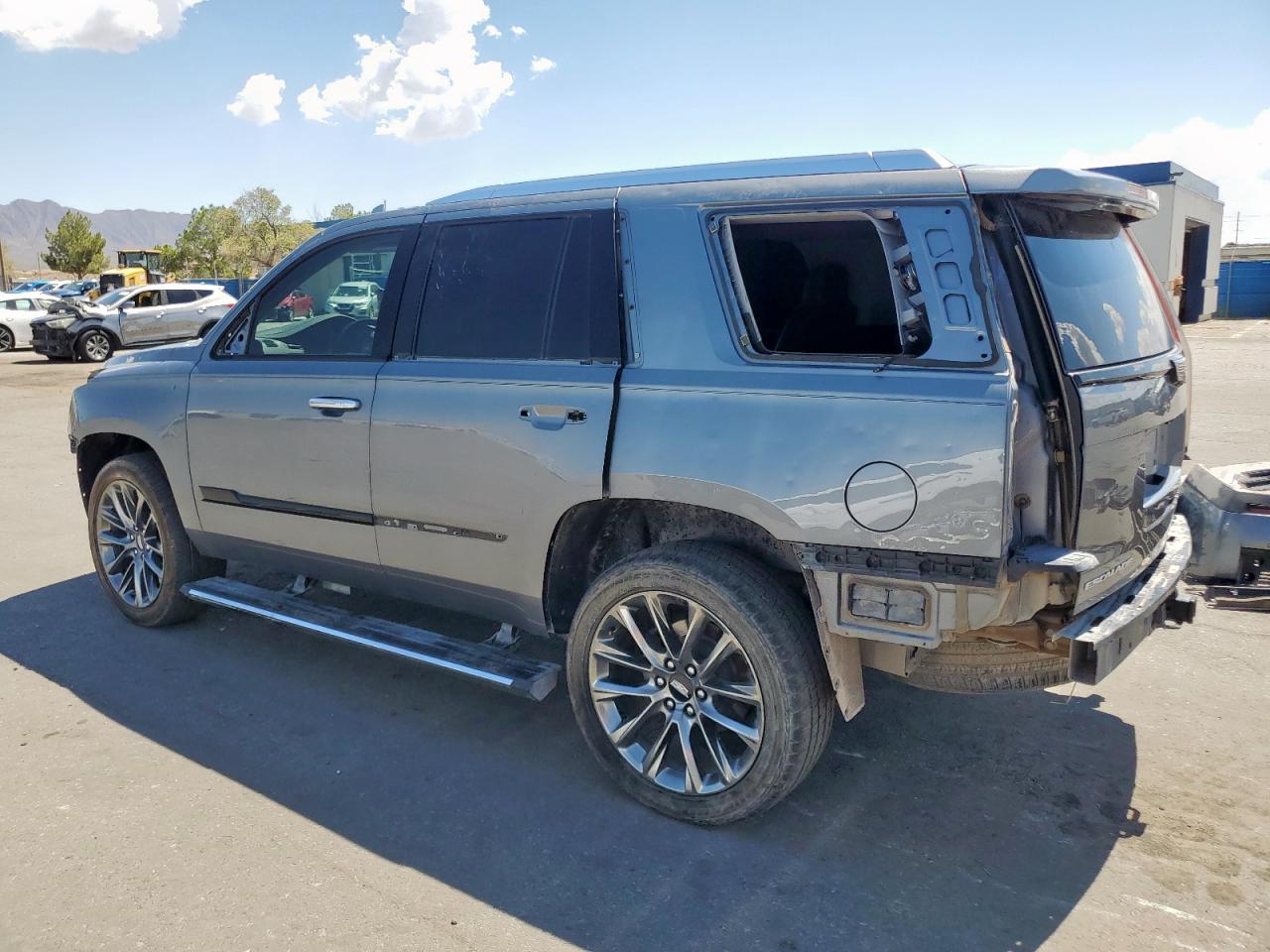 CADILLAC ESCALADE PREMIUM LUXURY