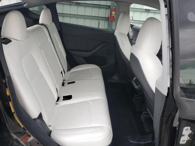 2024 TESLA MODEL Y 7SAYGDEEXRA220836